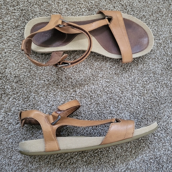 Teva Casual Leather Strap Sandals Sz 9 - Picture 3 of 3